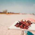 Отель Apulia 4*