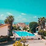 Apulia Hotell
